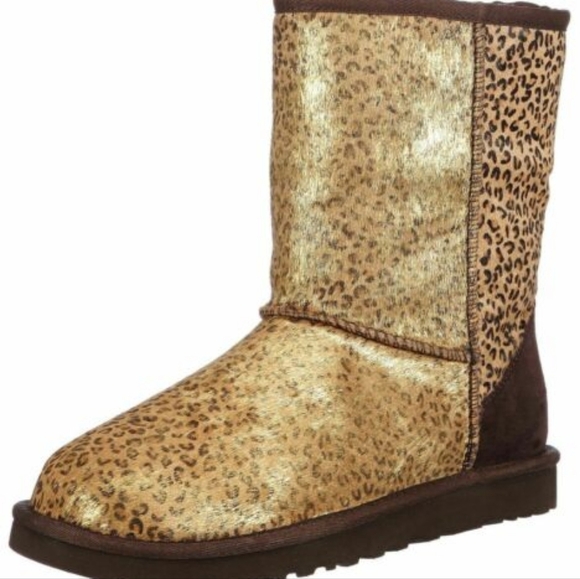 Short Metallic Calf Hair Uggs - Picture 3 of 10